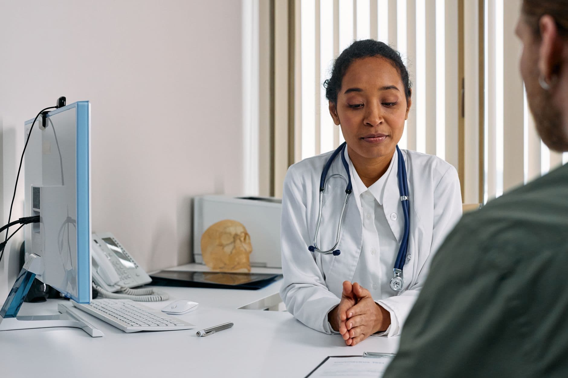 Deuxième avis médical : ce que couvre (vraiment) votre assurance santé privée